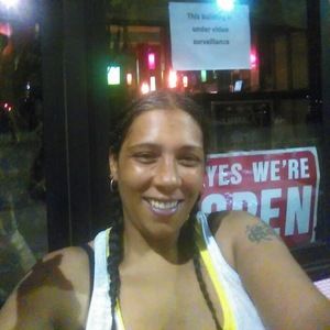 Meet your Posher, Charmaine